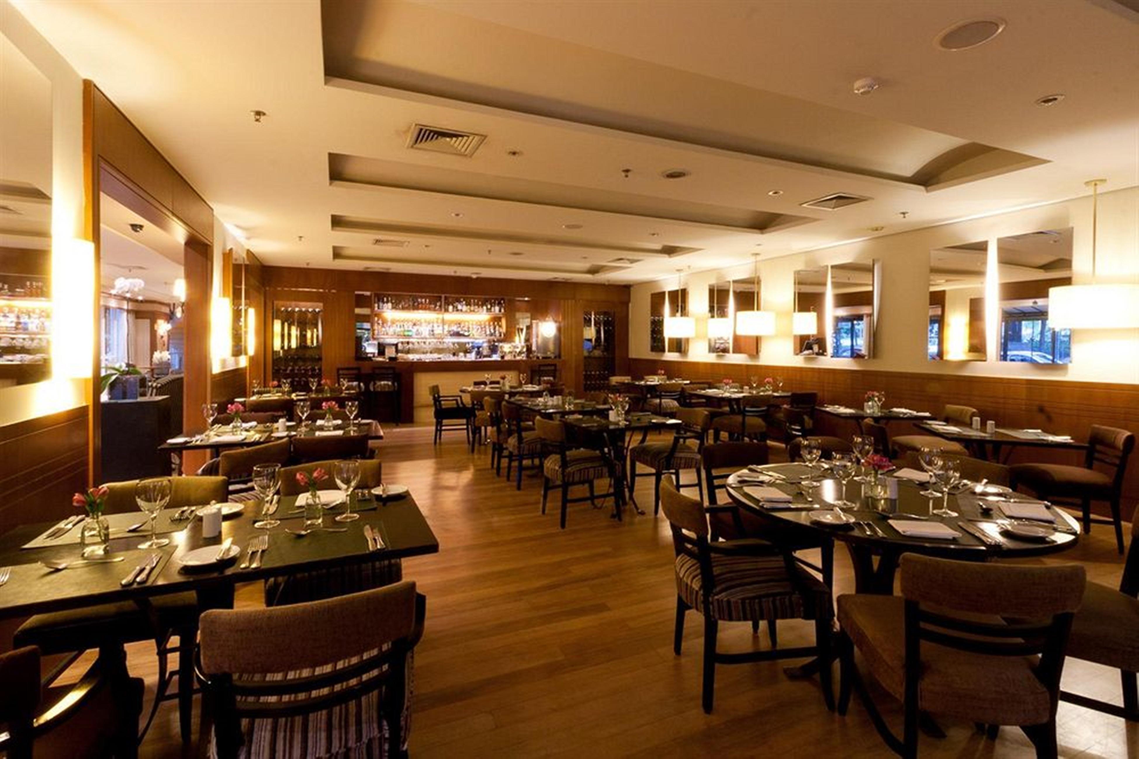 Hotel Gran Estanplaza Berrini São Paulo Zewnętrze zdjęcie The interior of the restaurant