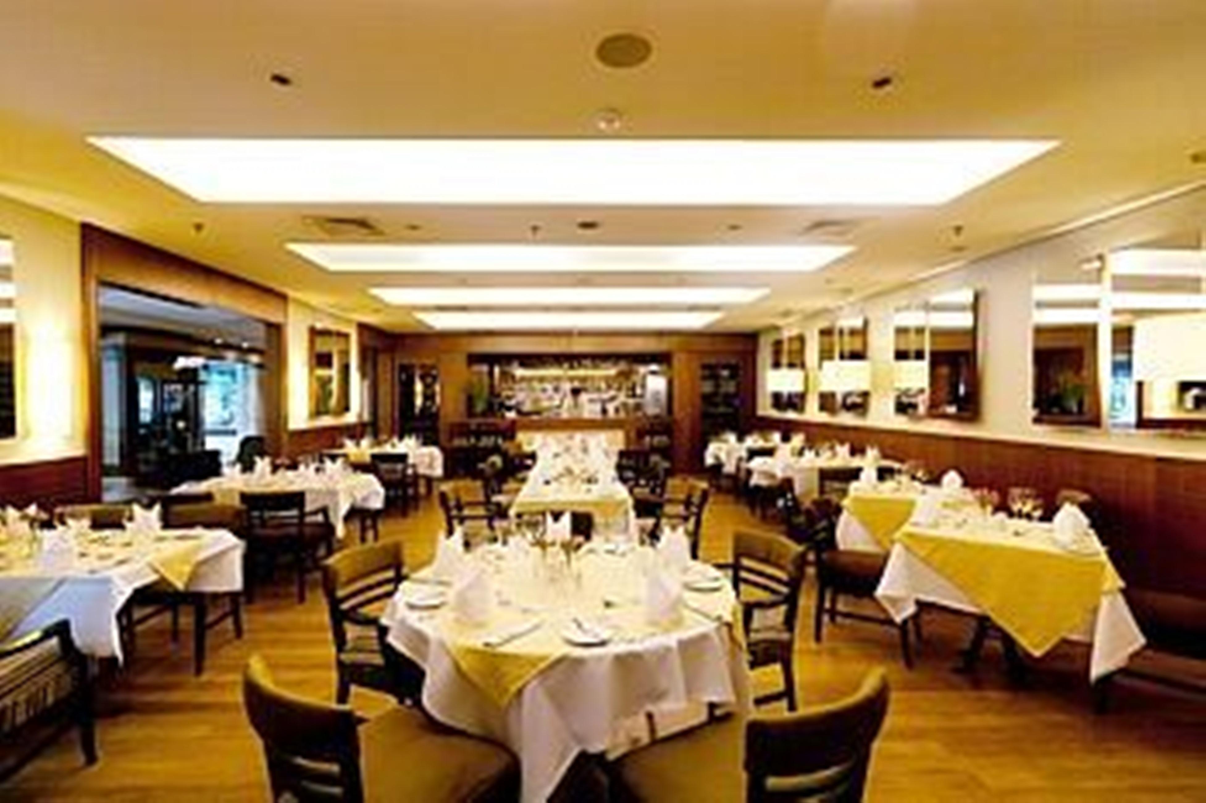 Hotel Gran Estanplaza Berrini São Paulo Zewnętrze zdjęcie The interior of the restaurant