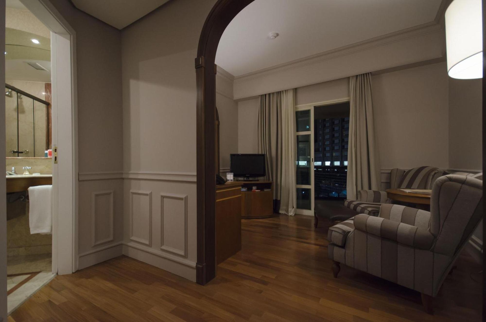 Hotel Gran Estanplaza Berrini São Paulo Pokój zdjęcie A suite at the hotel